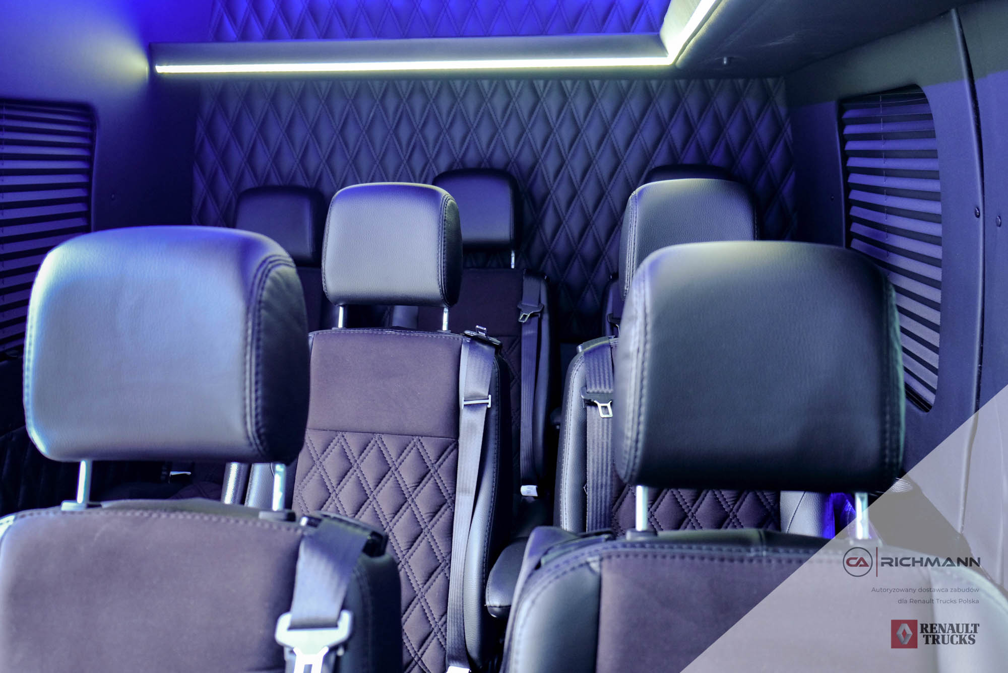 zabudowy busów vip