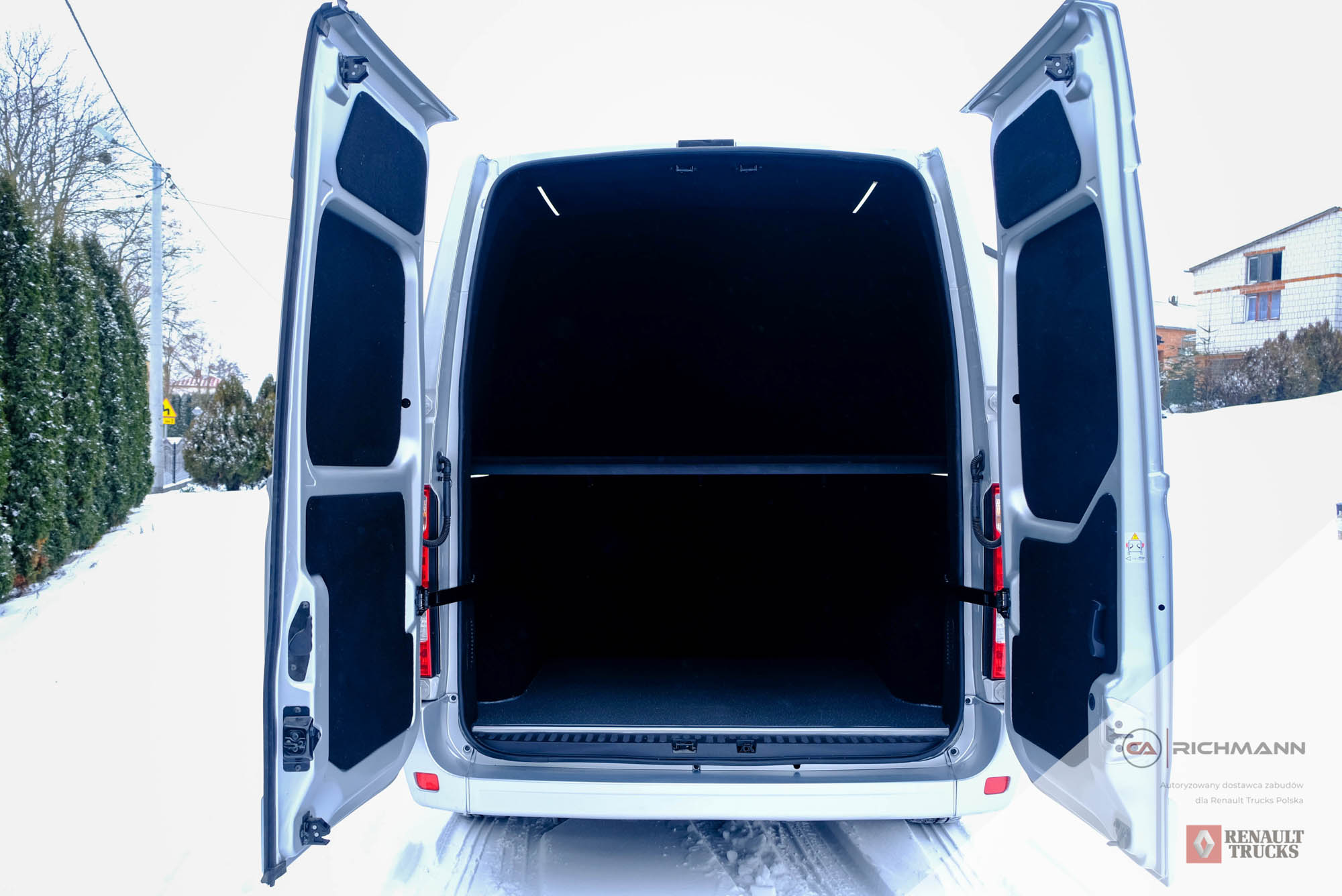 zabudowa renault master
