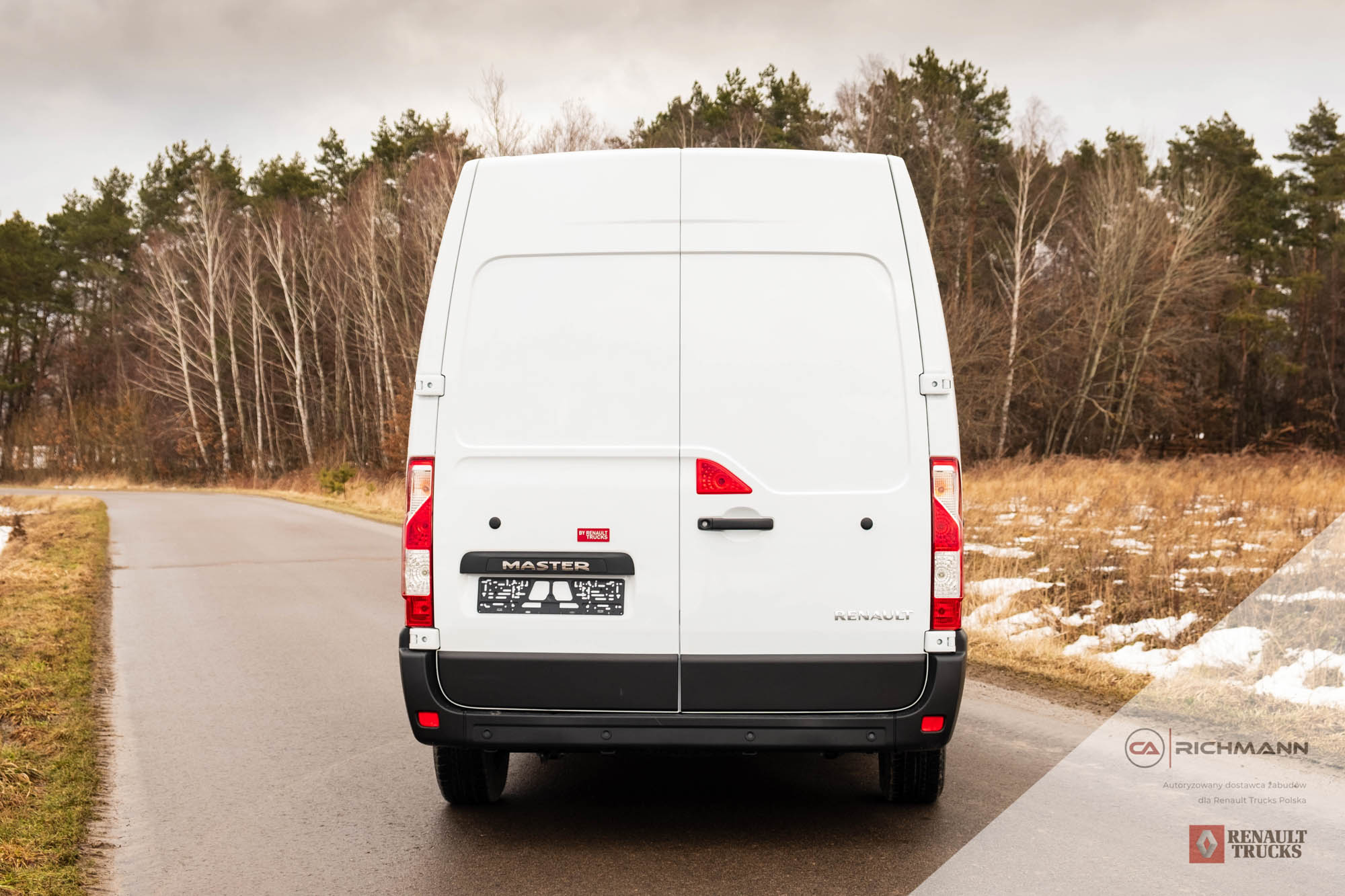zabudowa renault master