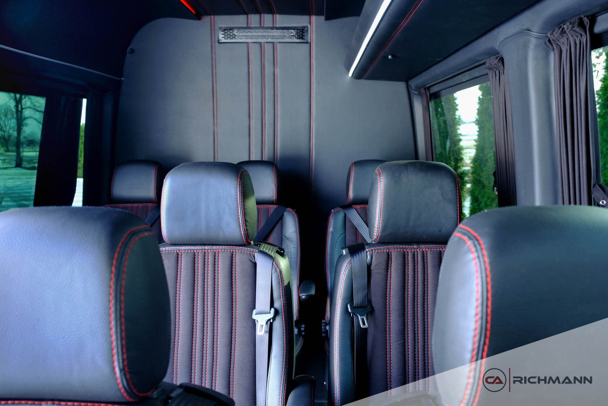 przeróbki busów na osobowe