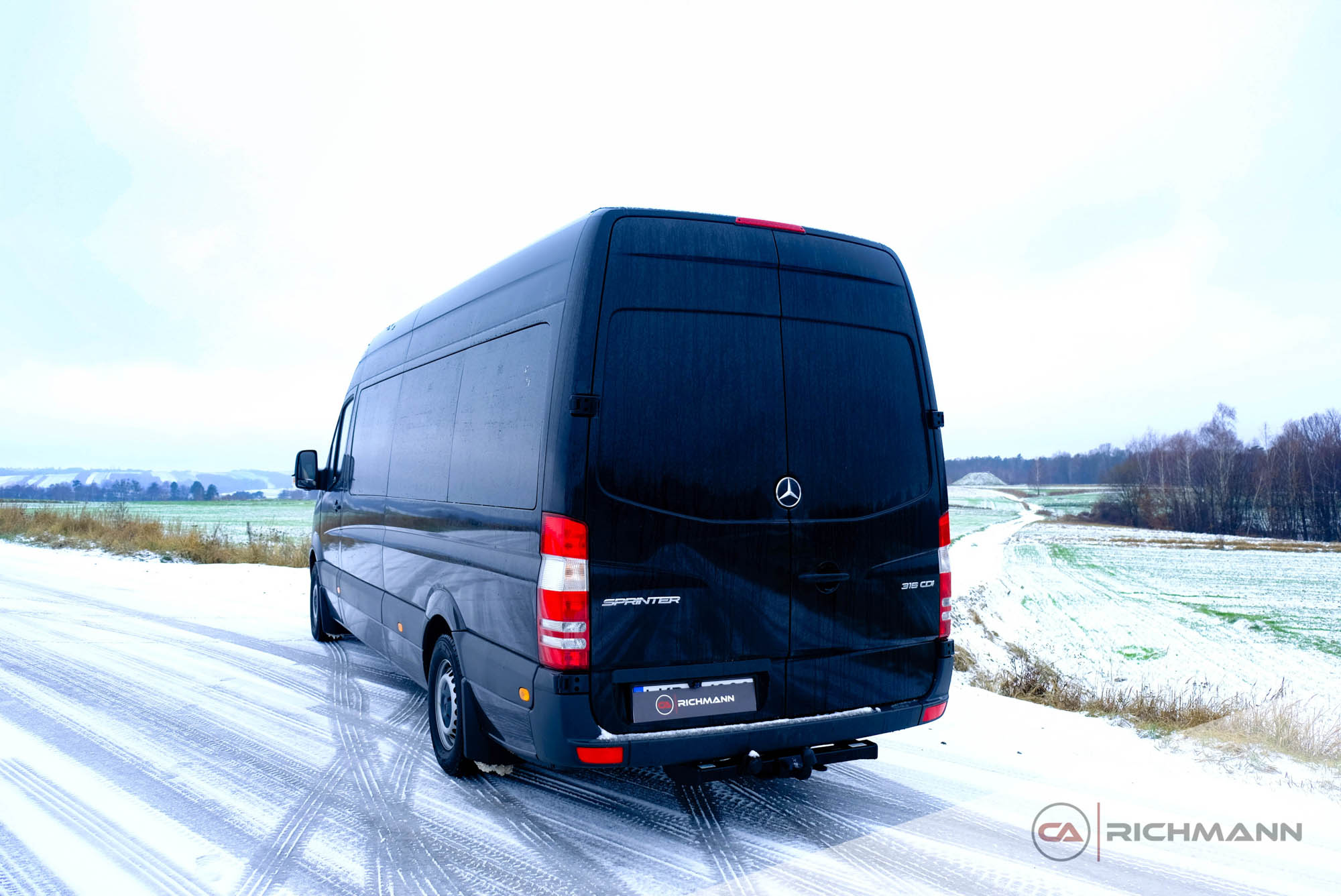 zabudowa busa na kamper