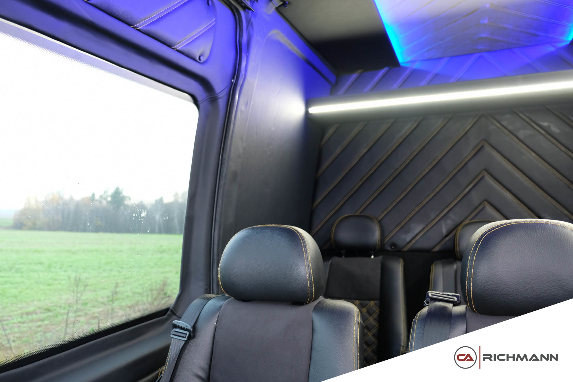 przeróbki busów na kampery