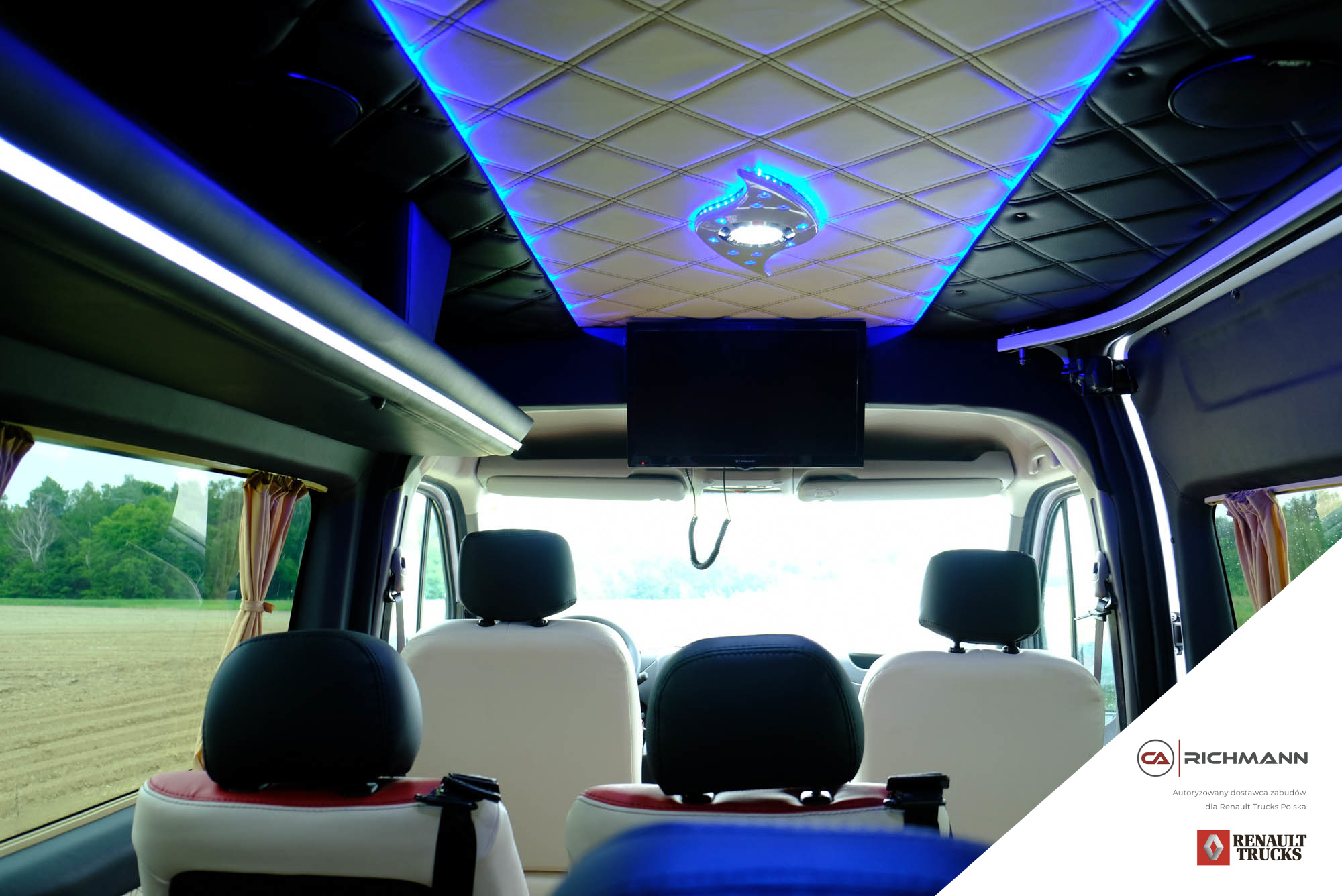 zabudowa busów vip