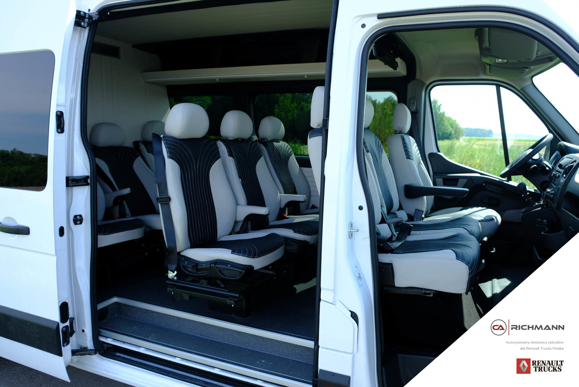 zabudowy busów vip