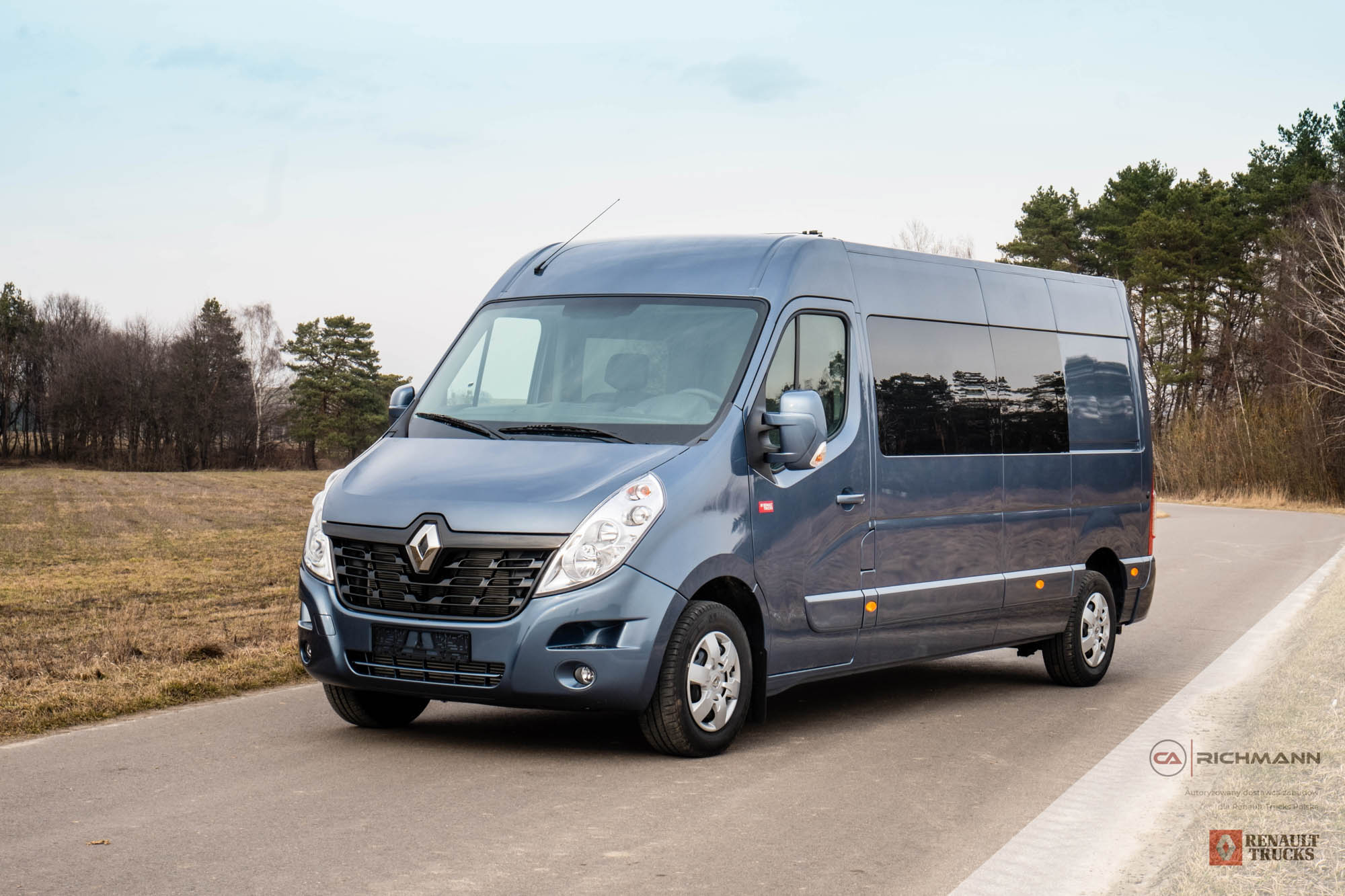przeróbki busów na kampery