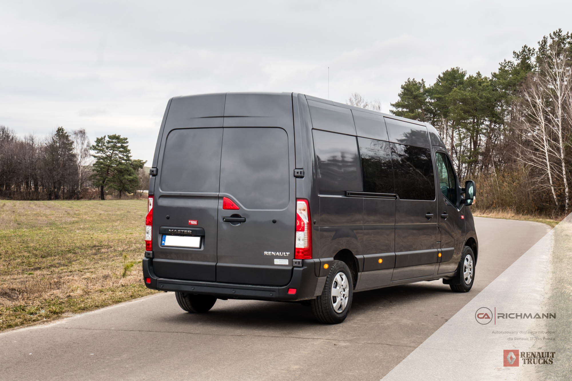 zabudowa busów vip