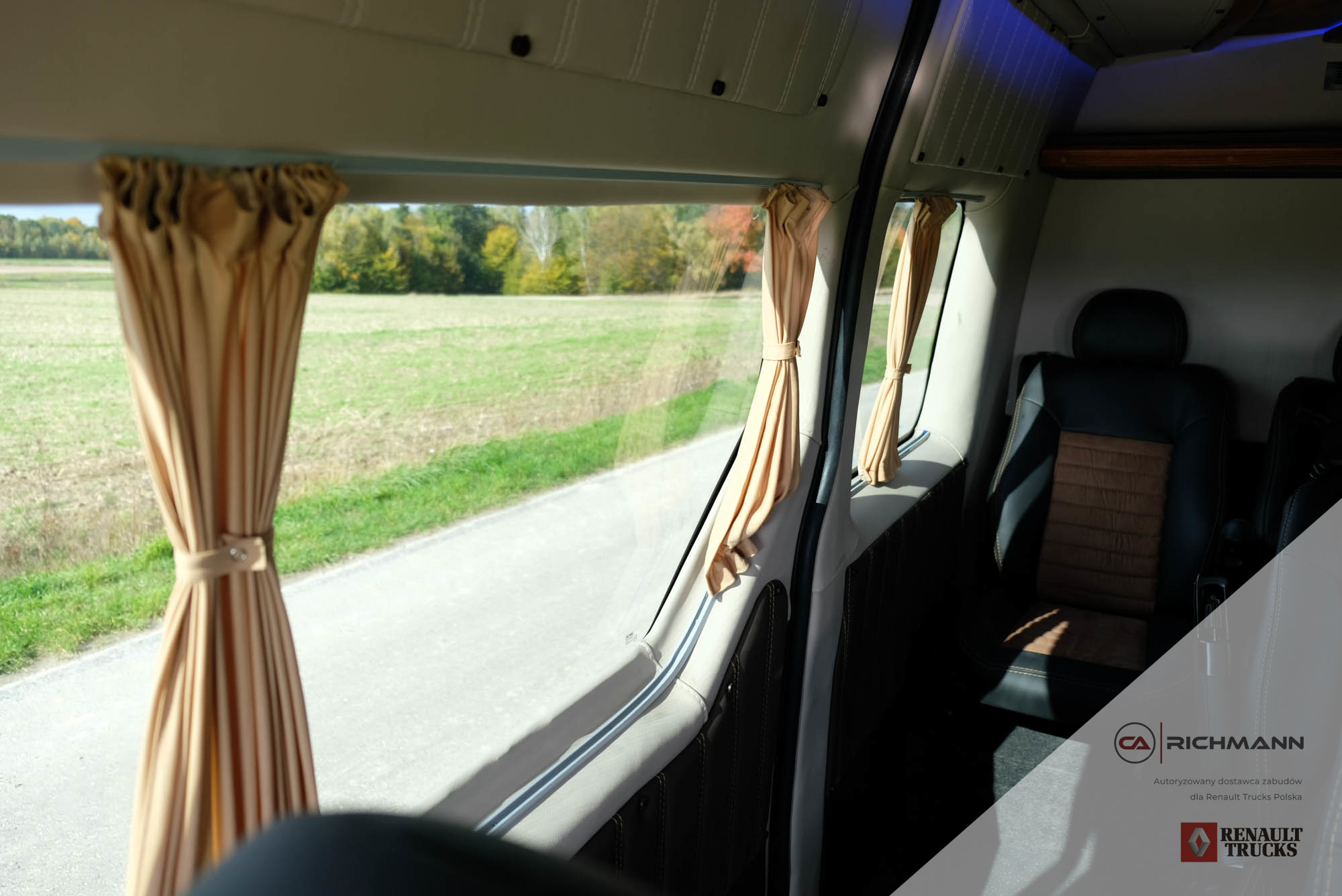zabudowy busów vip