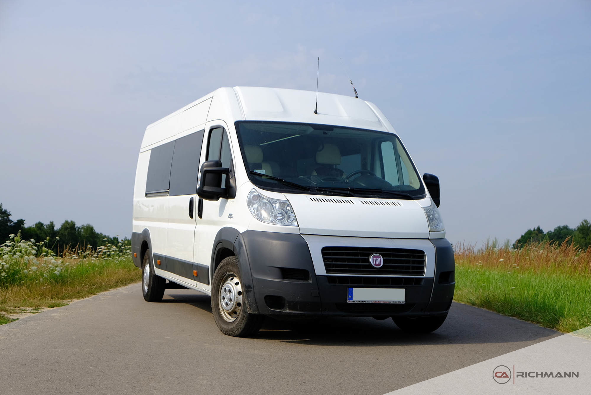przeróbki busów na osobowe
