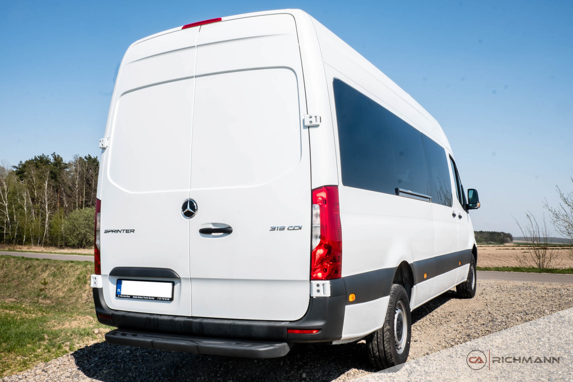 zabudowa busa na kamper