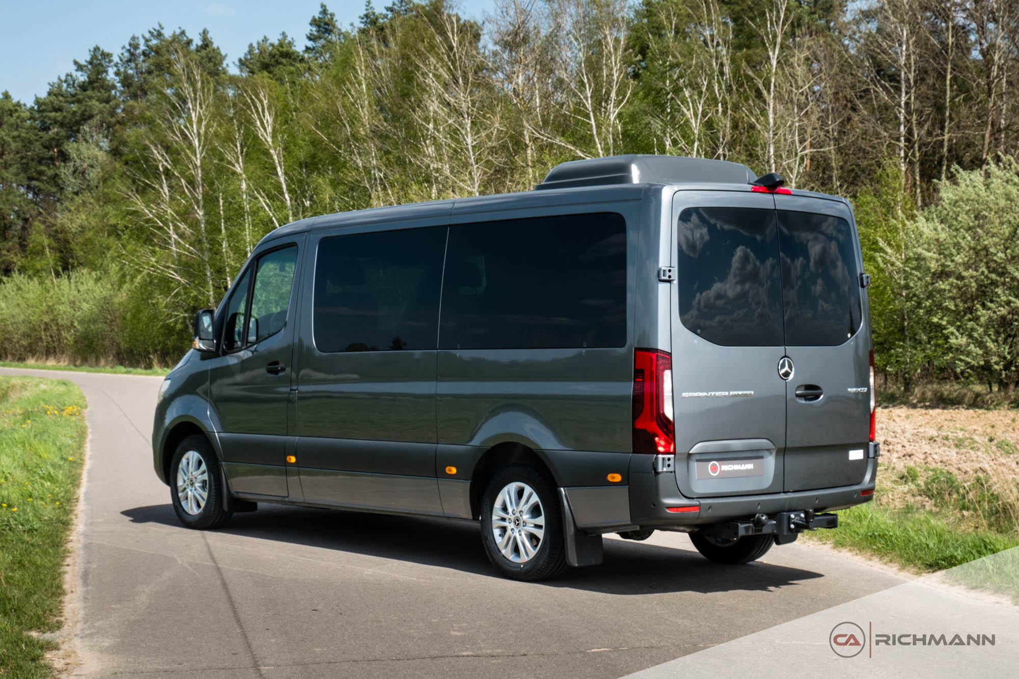 zabudowa busa na kamper