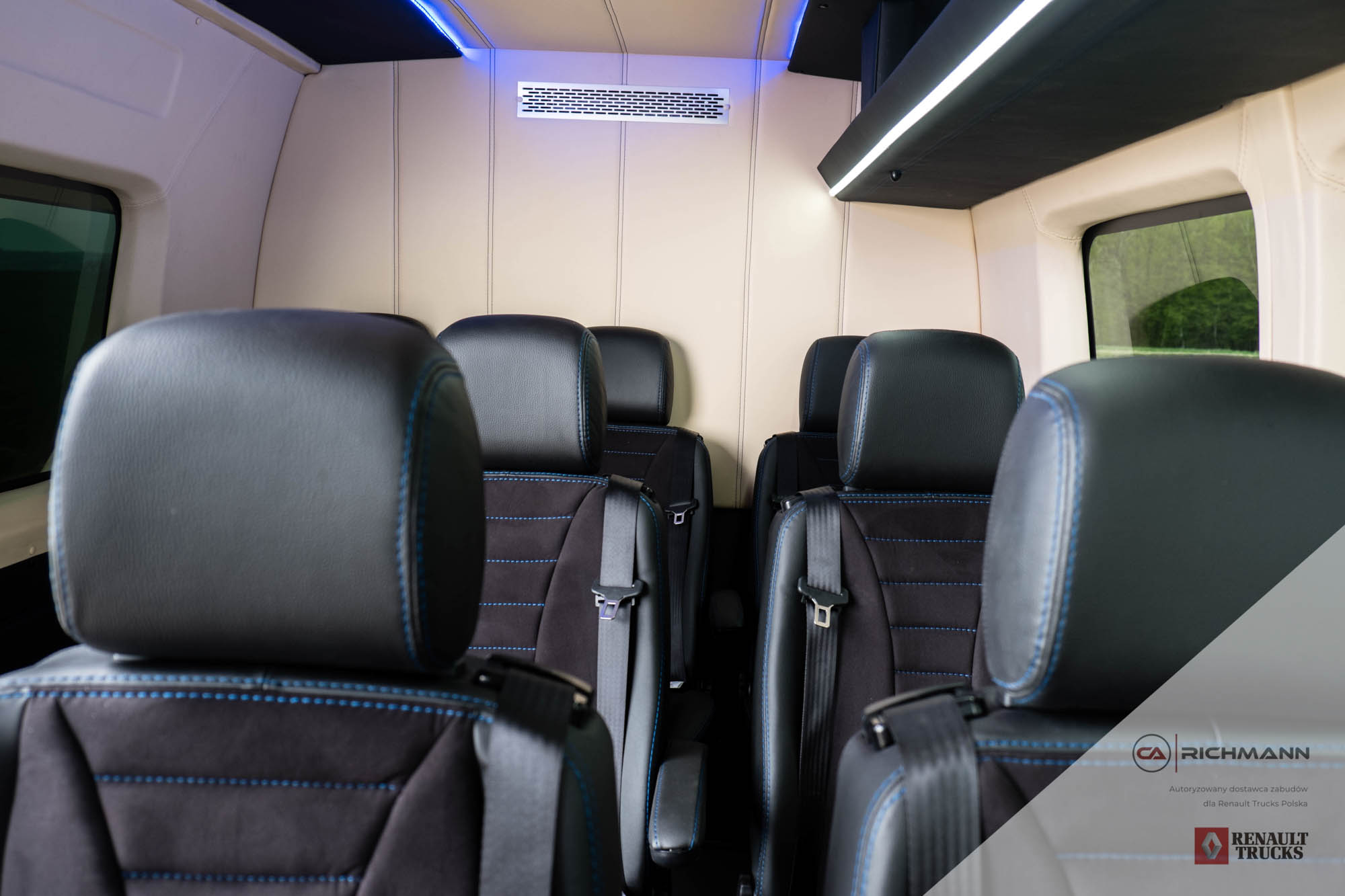 zabudowy busów vip