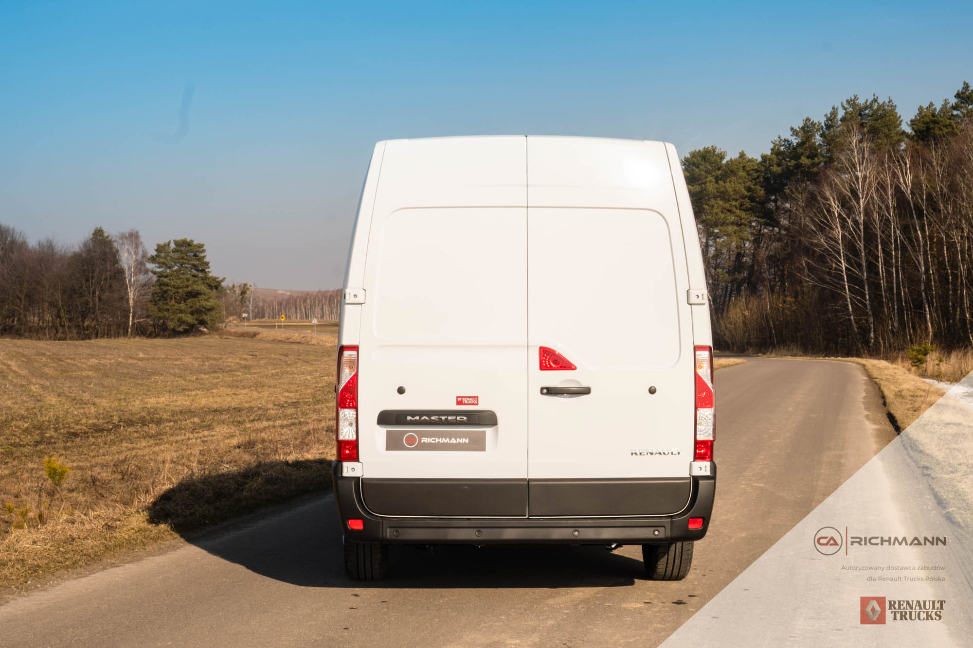 zabudowa busa na kamper