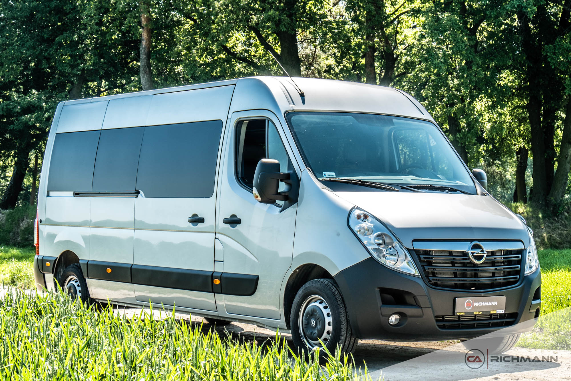 przeróbki busów na osobowe