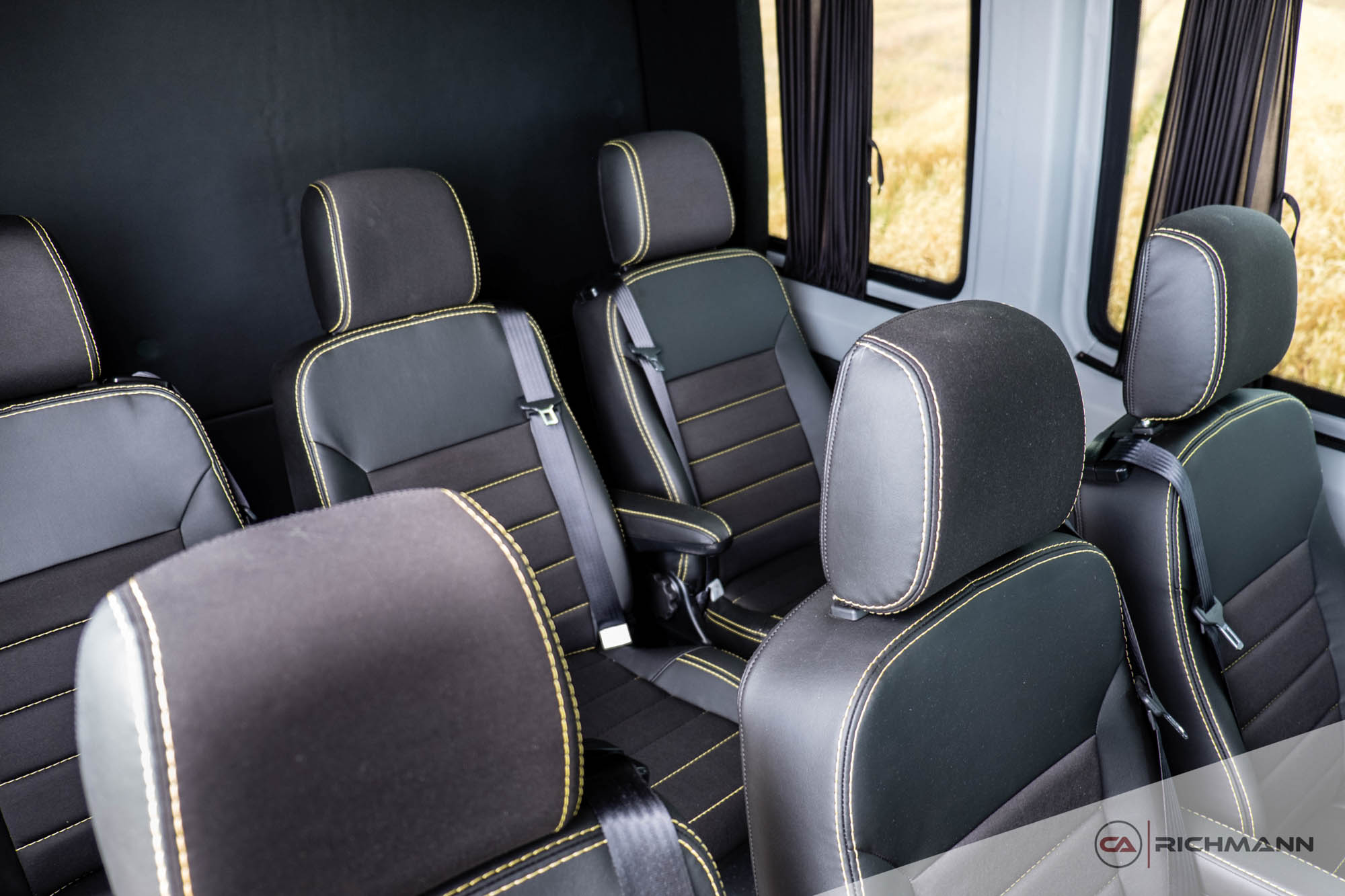 zabudowy busów vip