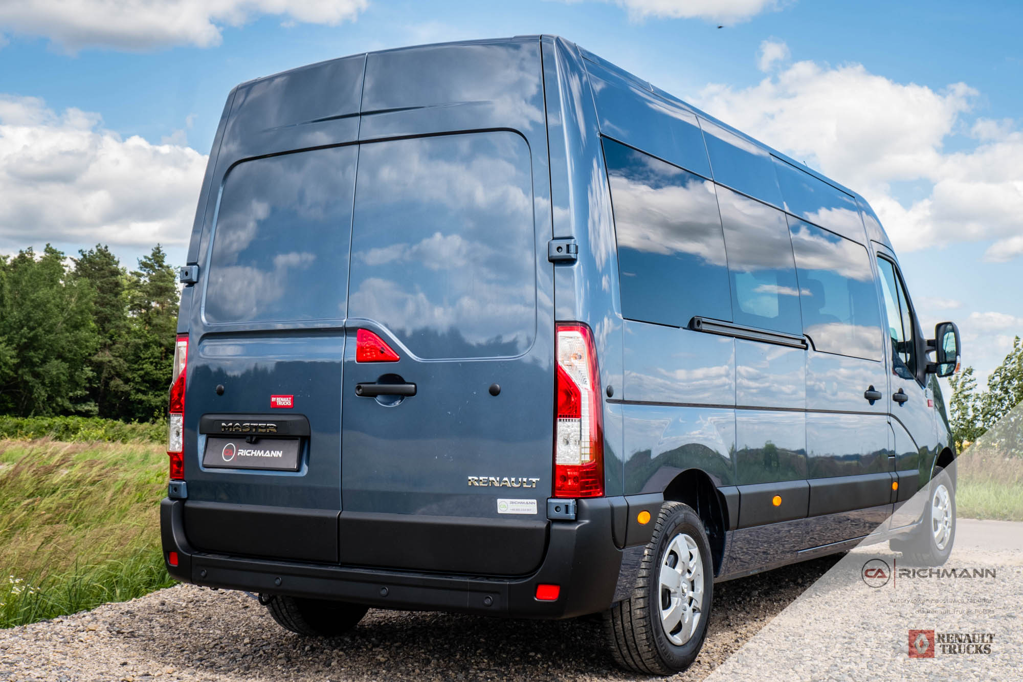 zabudowy busów vip