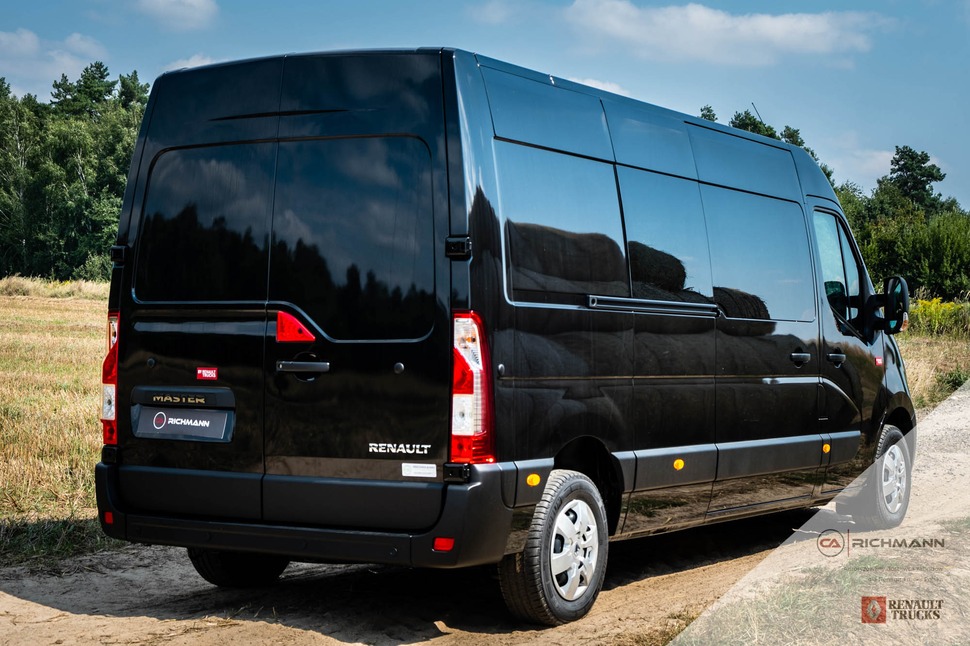 zabudowy busów vip