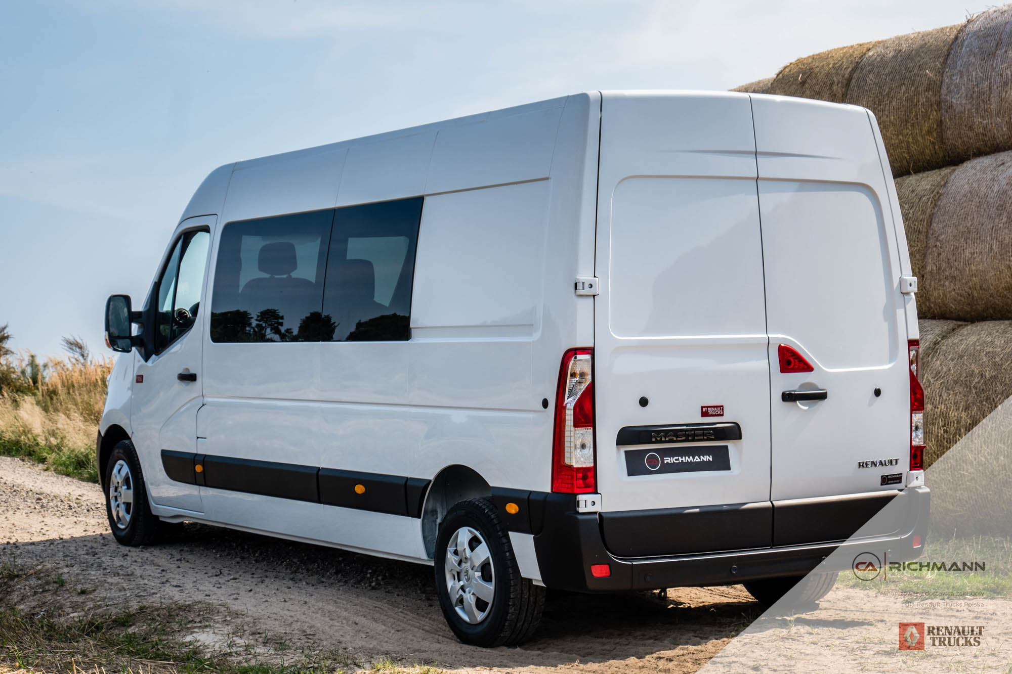 zabudowy busów vip