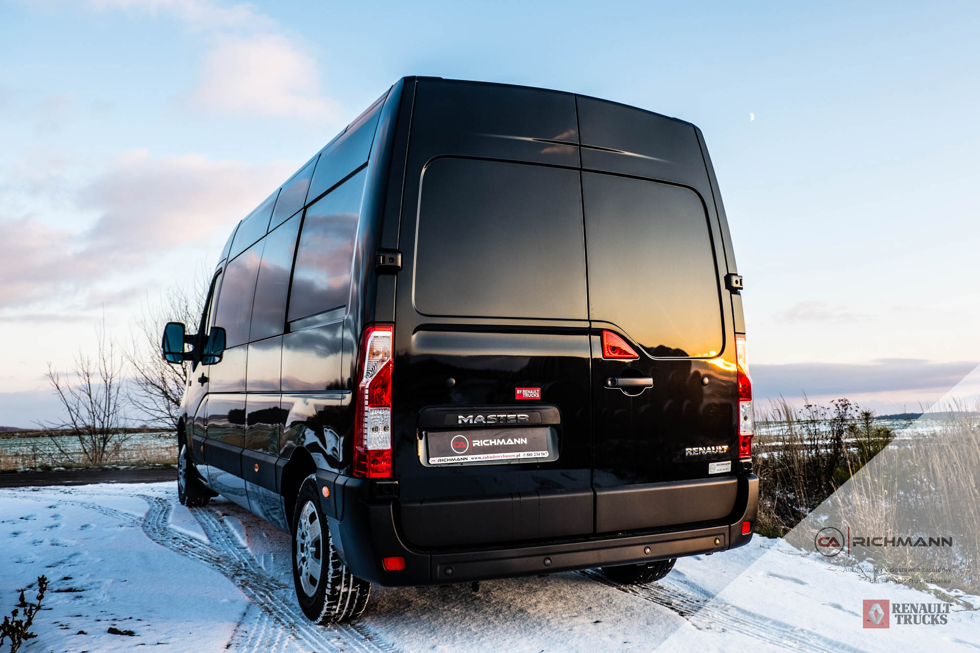 zabudowa busa na kamper