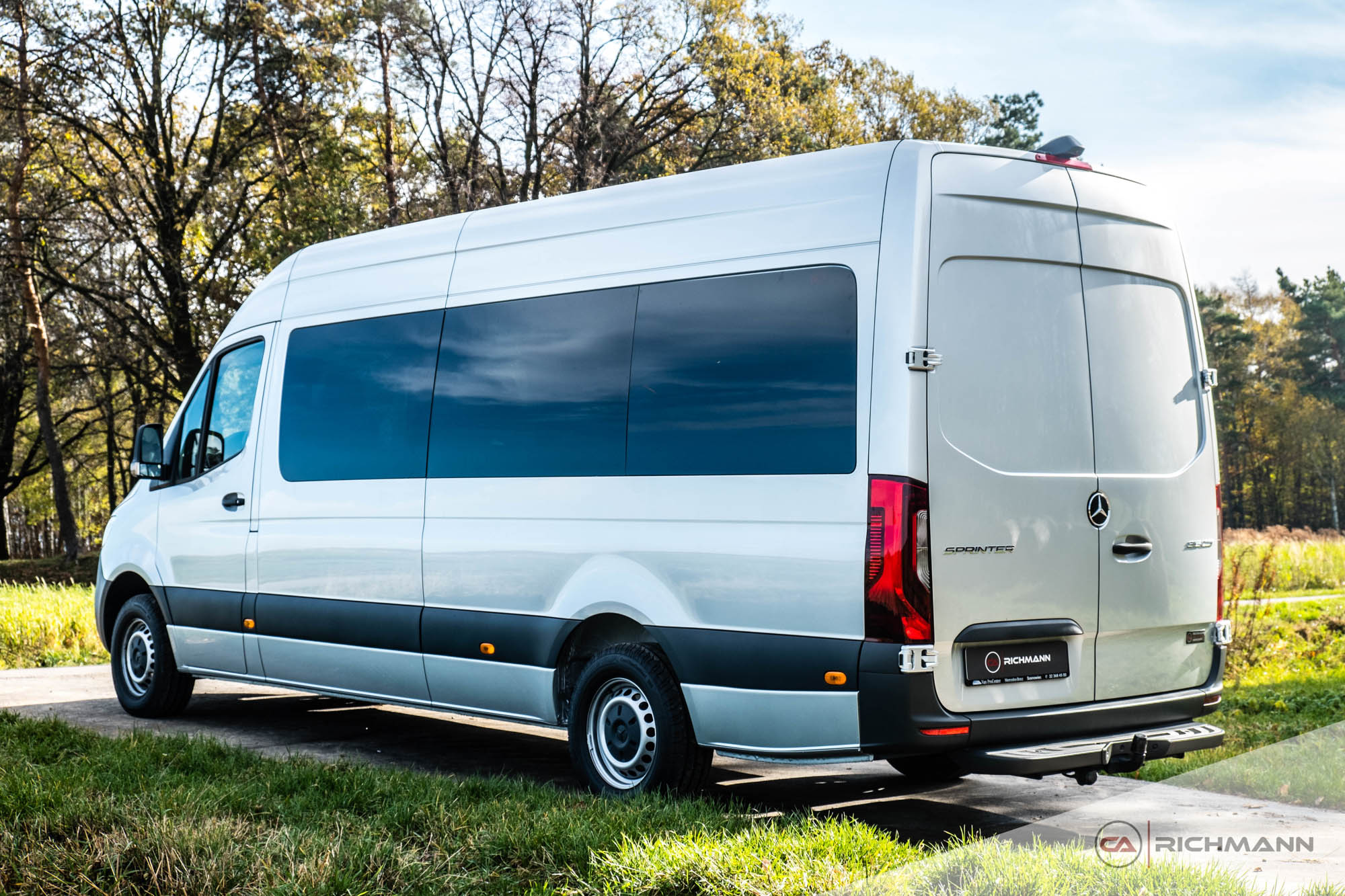 zabudowa osobowa mercedes sprinter