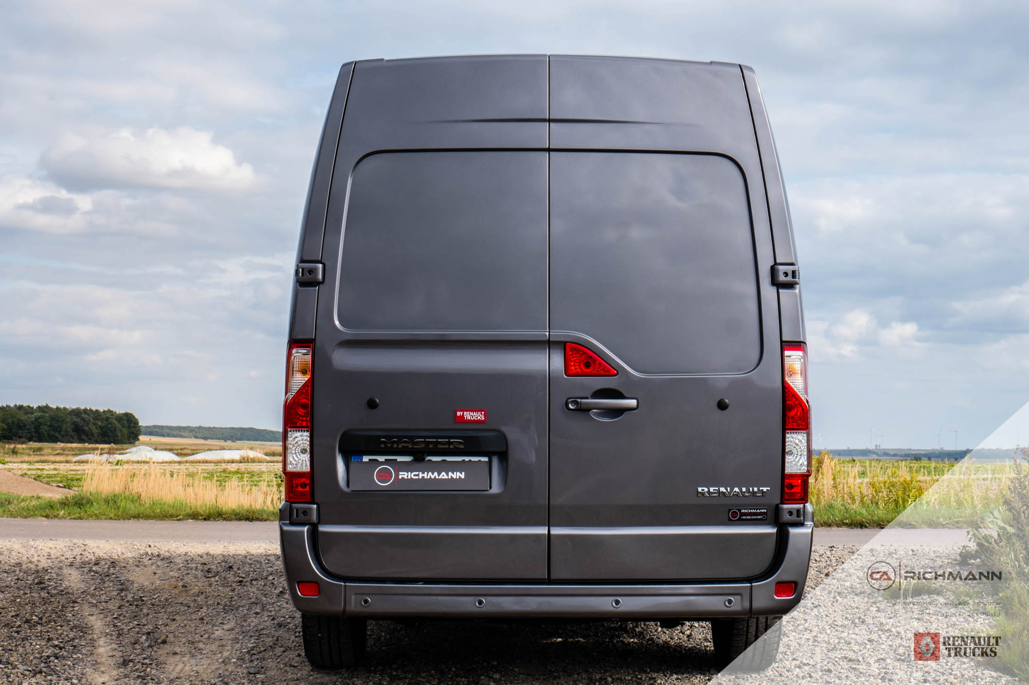 zabudowy busów vip