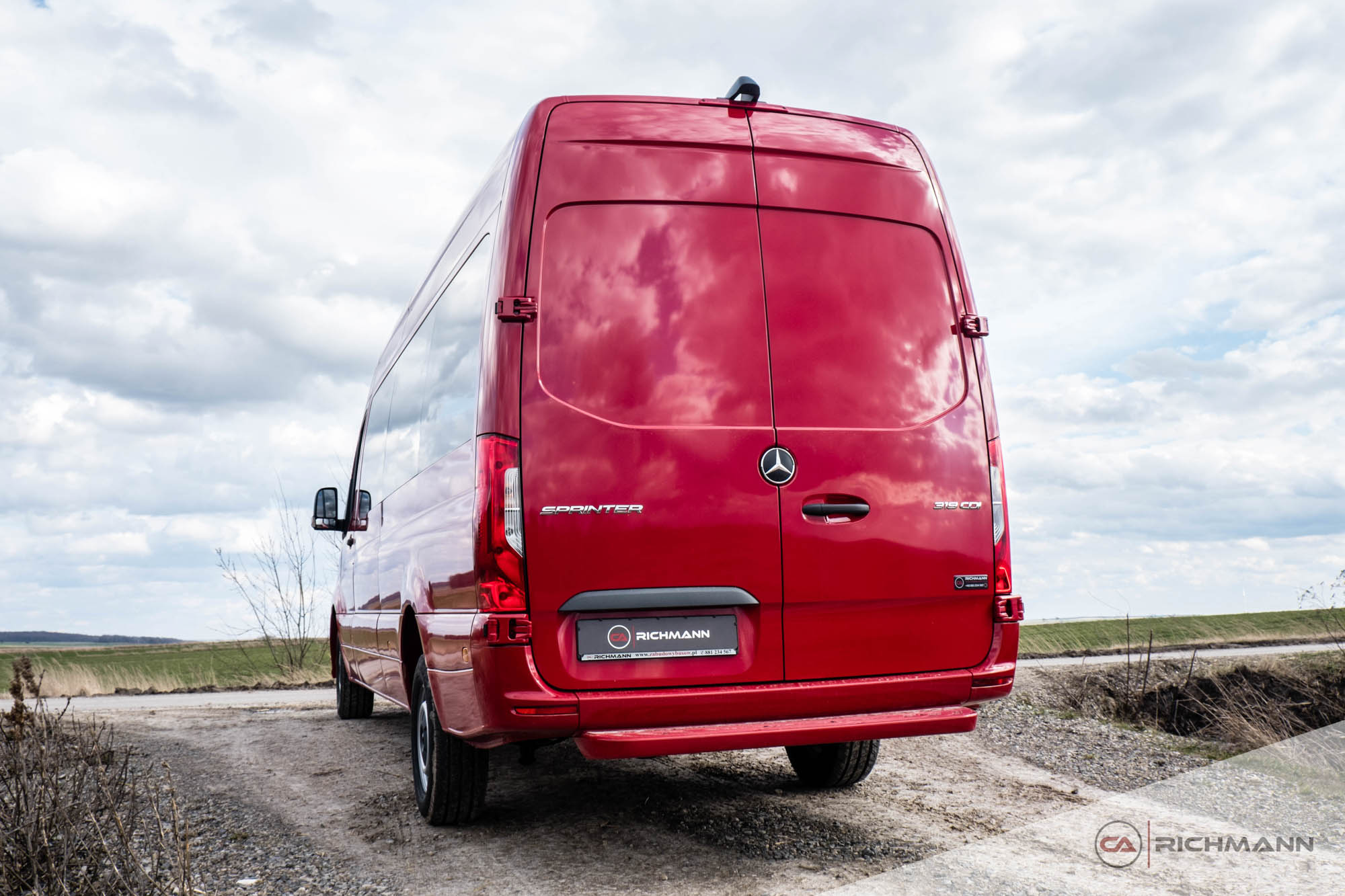 zabudowy busów vip